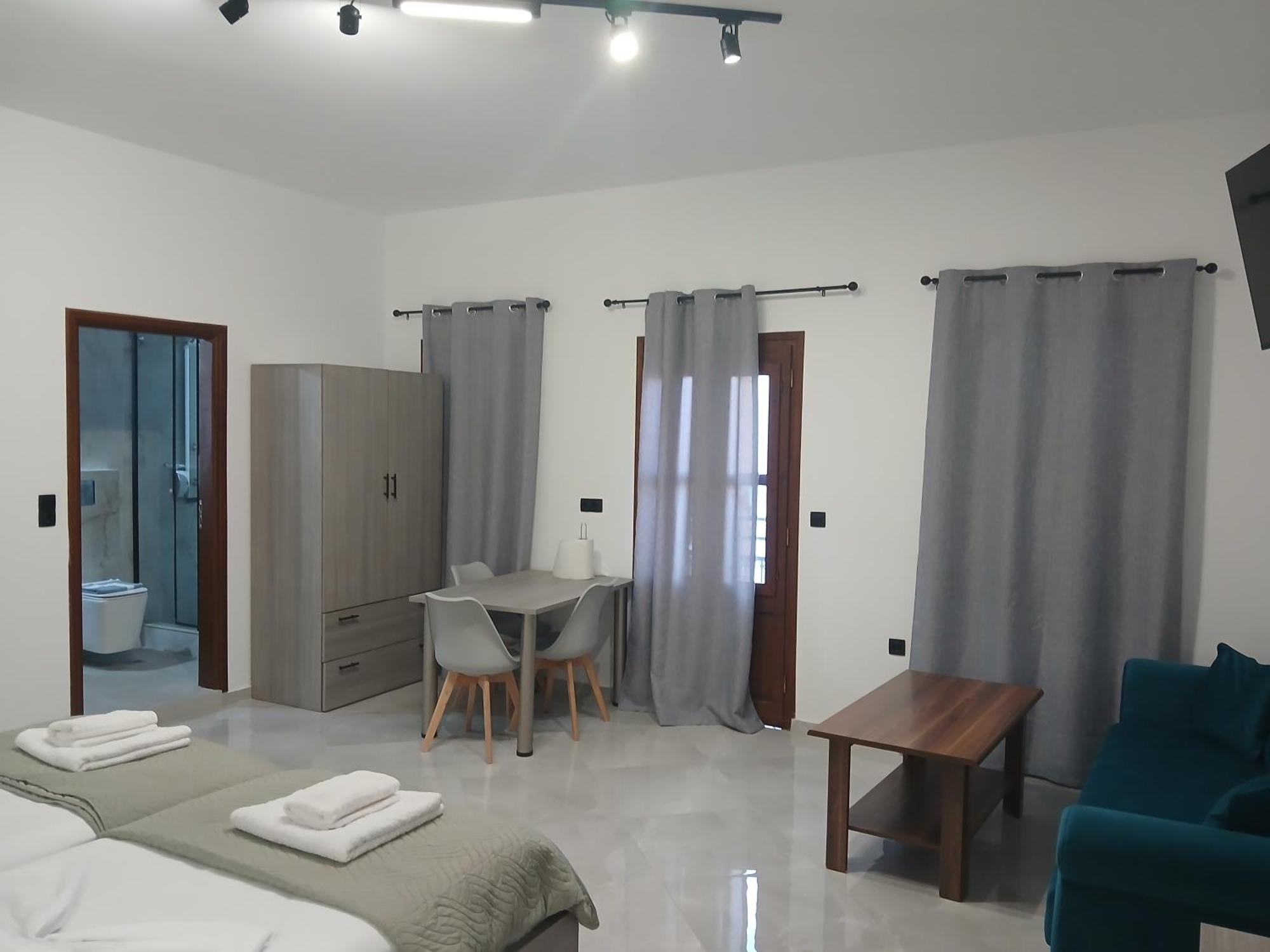 Kastello Apartment Megisti Ngoại thất bức ảnh